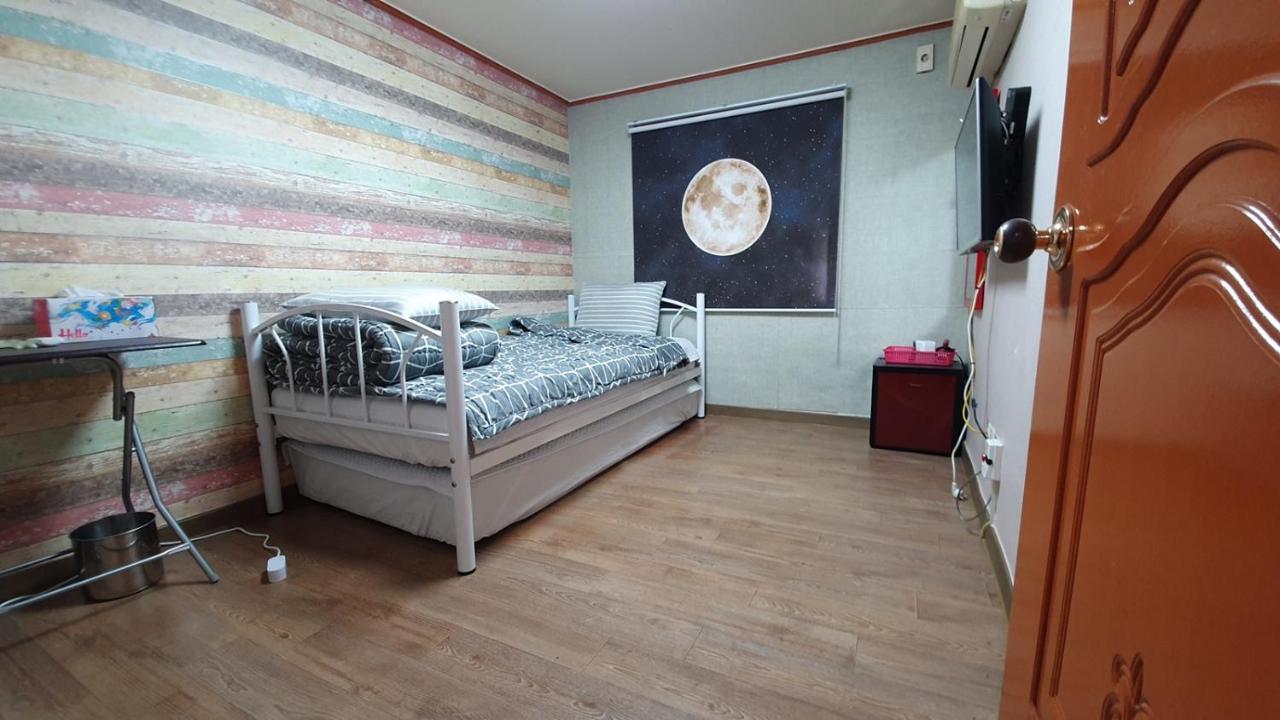 Hipzy Guesthouse Сеул Екстер'єр фото