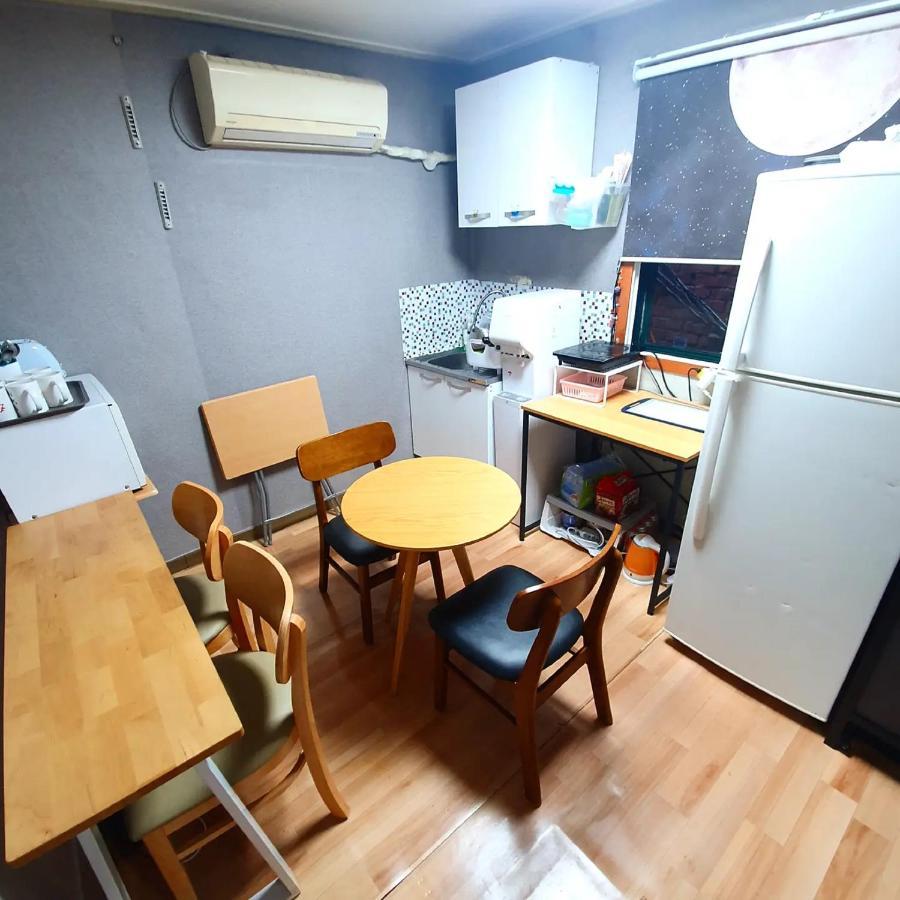 Hipzy Guesthouse Сеул Екстер'єр фото